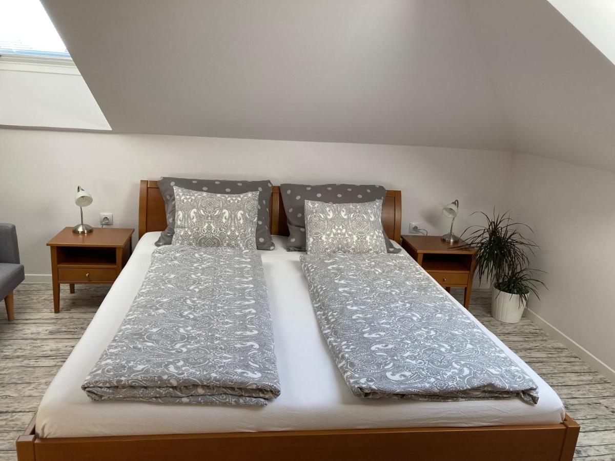 Apartment Husova Poděbrady Екстериор снимка
