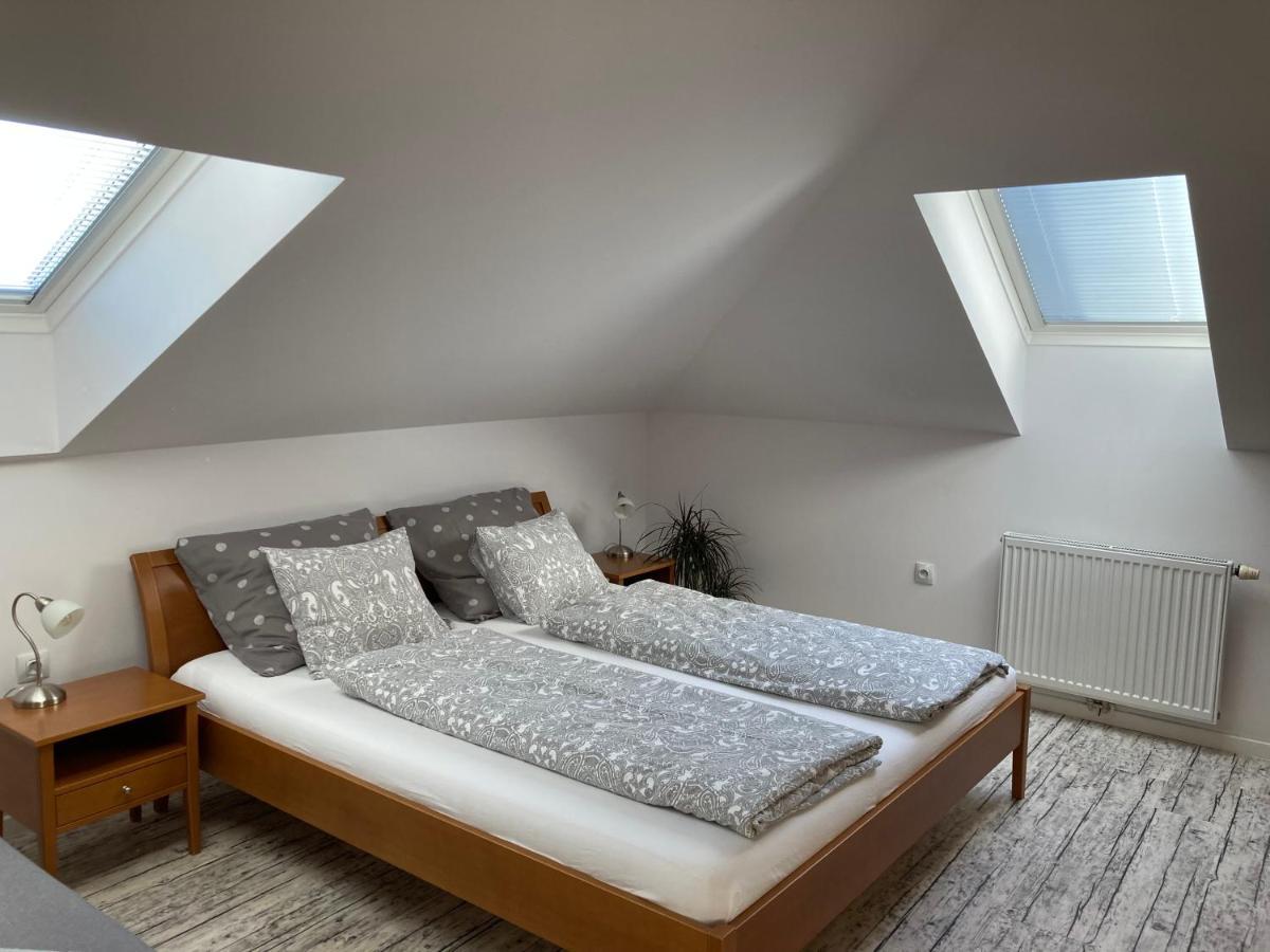 Apartment Husova Poděbrady Екстериор снимка